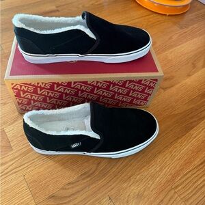 Vans Women’s Black Fleece-Lined Slip-On Sneakers
